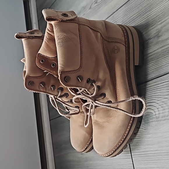 Timberland Courmayeur Boot - Picture 2 of 11